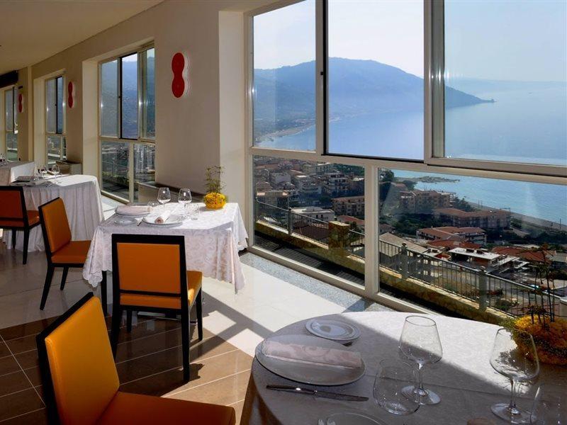 Gh Avalon Sikani 4*